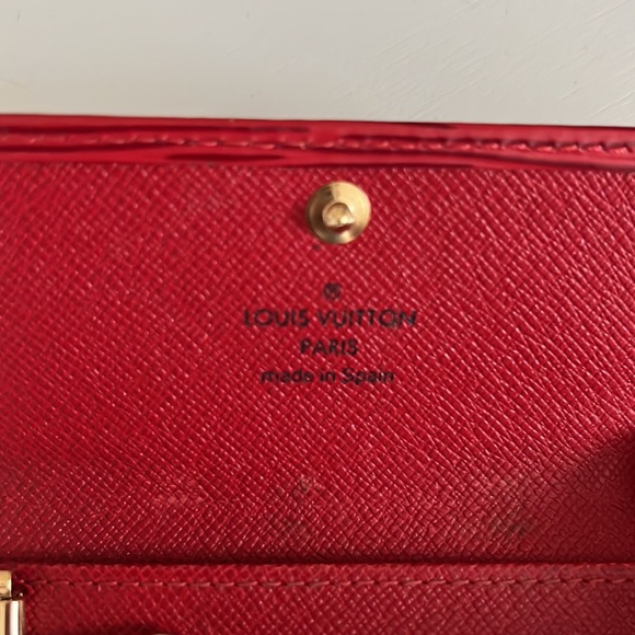 Louis Vuitton 4 Key Chain Holder Red Epi Leather - Picture 3 of 4